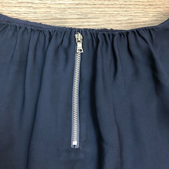 Alice + Olivia Scoop Silk Blouse Size Medium - Picture 6 of 6